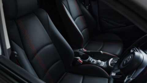 mazda 2 vs accent (5)